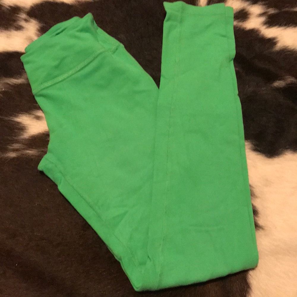 Beyond Yoga Green Leggings EUC